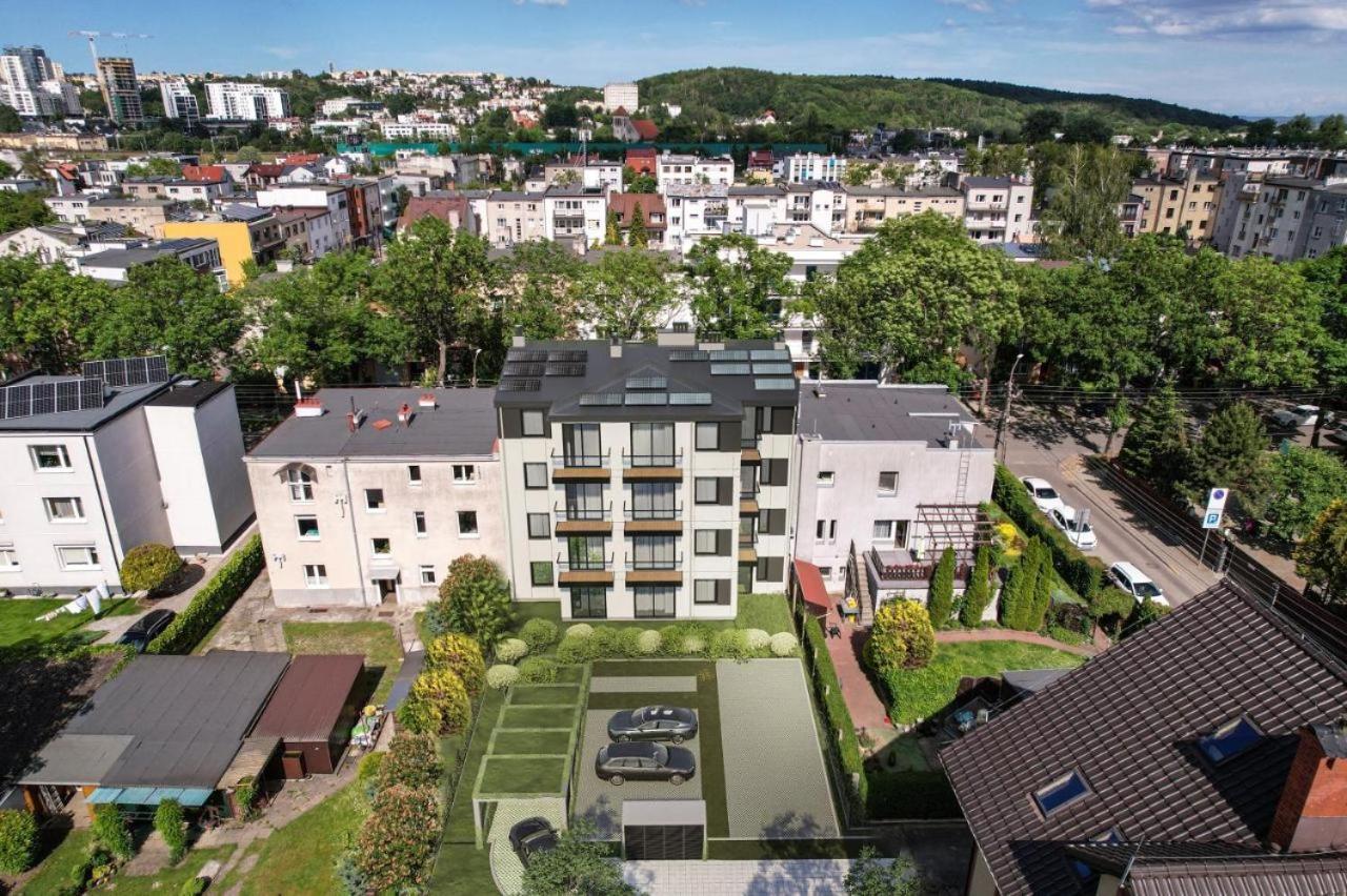 4 Stars, New Luxury Butterfly & Bike Apartments, Gdynia Orlowo, 15 Wyposazonych Mieszkan, Z Sypialnia, Winda I Platnym Parkingiem, Wysoki Standard Summerwinter, Blisko Molo Orlowo, Drog Rowerowych, Stadniny I Golf Park Exterior foto