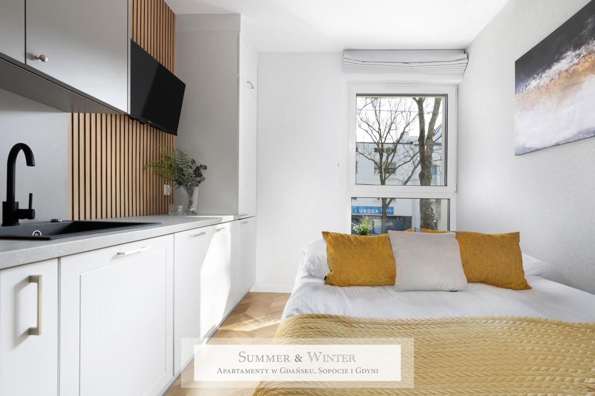 4 Stars, New Luxury Butterfly & Bike Apartments, Gdynia Orlowo, 15 Wyposazonych Mieszkan, Z Sypialnia, Winda I Platnym Parkingiem, Wysoki Standard Summerwinter, Blisko Molo Orlowo, Drog Rowerowych, Stadniny I Golf Park Exterior foto